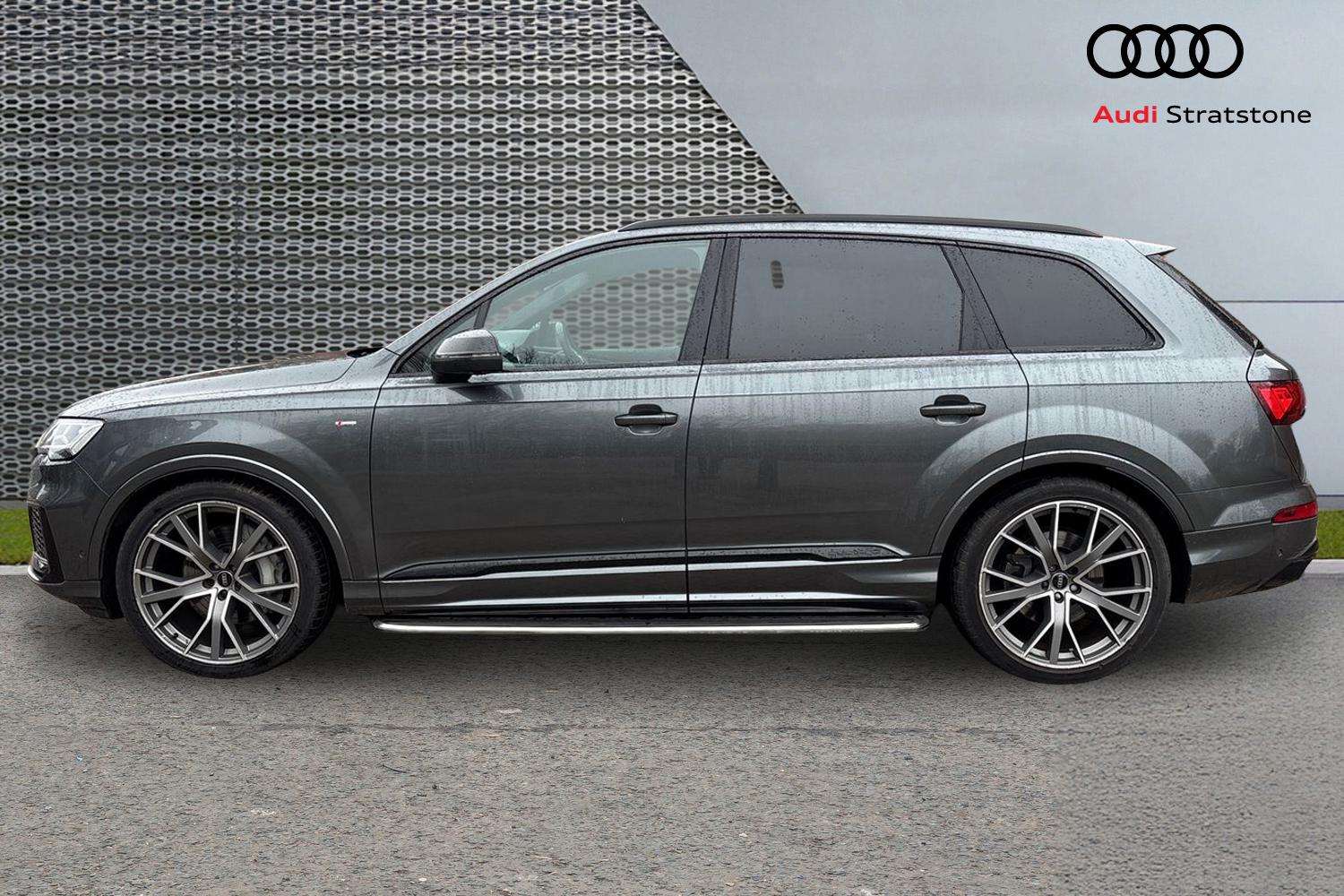 Used Audi Q7 2023 for sale - 77333994: Photo 8
