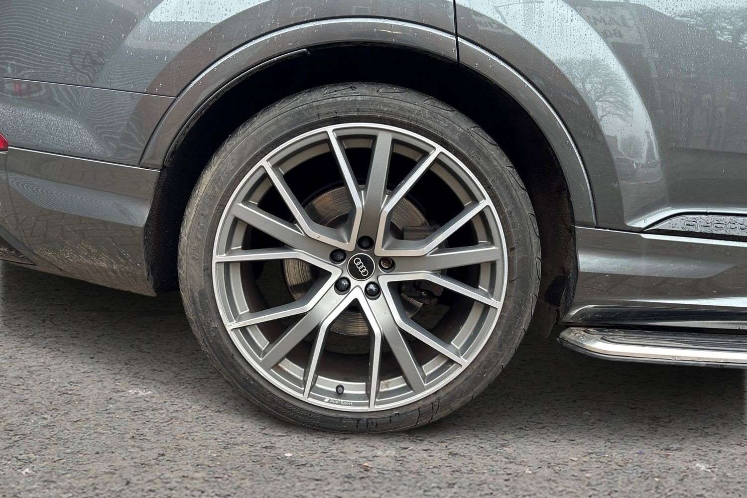 Used Audi Q7 2023 for sale - 77333994: Photo 9