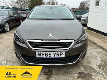 Used Peugeot 308 2015 for sale - 78405983: Photo