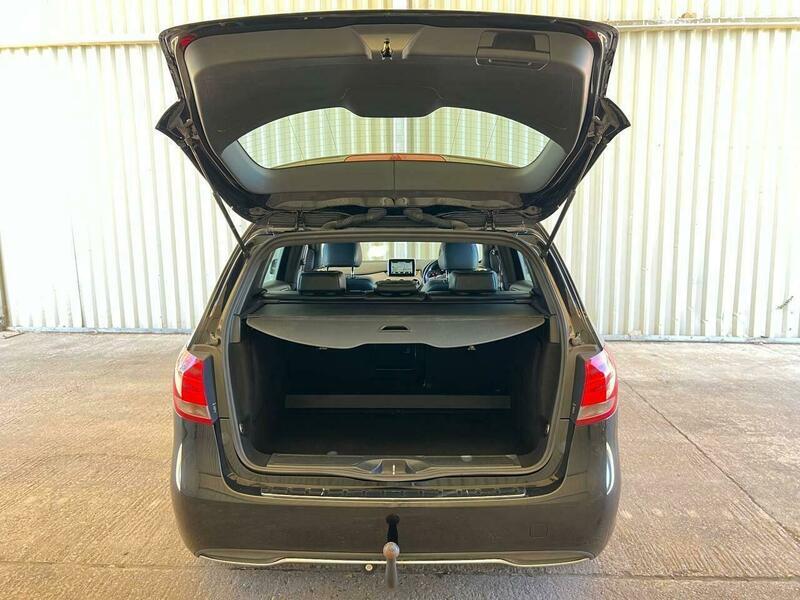 Used Mercedes-Benz B Class 2015 for sale - 78170396: Photo 78