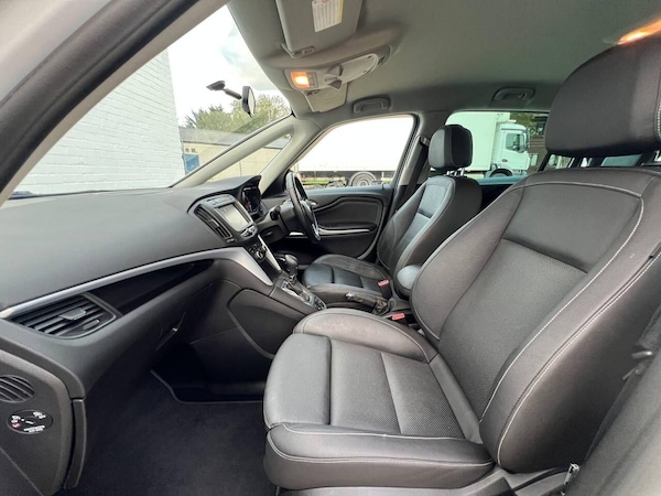 Used Vauxhall Zafira Tourer 2016 for sale - 76306281: Photo 25