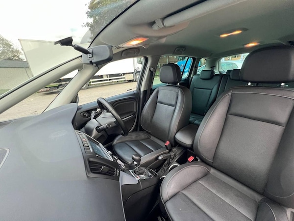 Used Vauxhall Zafira Tourer 2016 for sale - 76306281: Photo 27