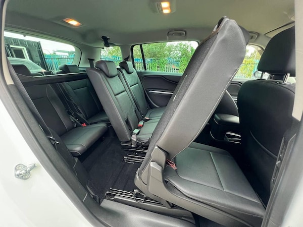 Used Vauxhall Zafira Tourer 2016 for sale - 76306281: Photo 31