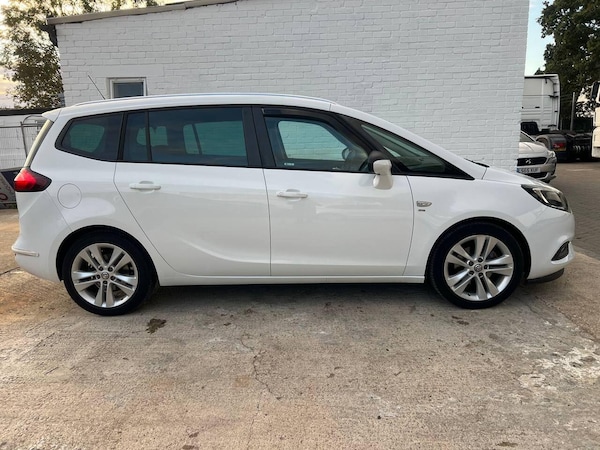 Used Vauxhall Zafira Tourer 2016 for sale - 76306281: Photo 9