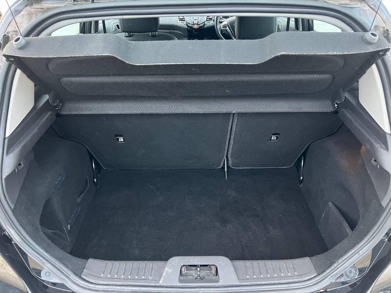 Used Ford Fiesta 2015 for sale - 76457768: Photo 58