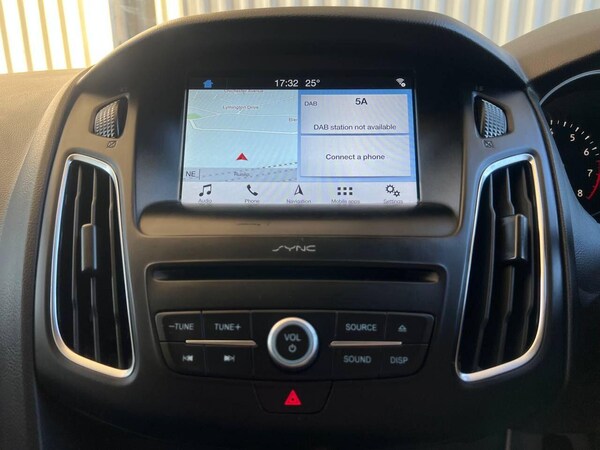 Used Ford Focus 2018 for sale - 76307119: Photo 44