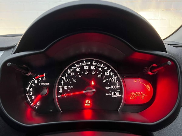 Used Suzuki Celerio 2018 for sale - 76306223: Photo 33