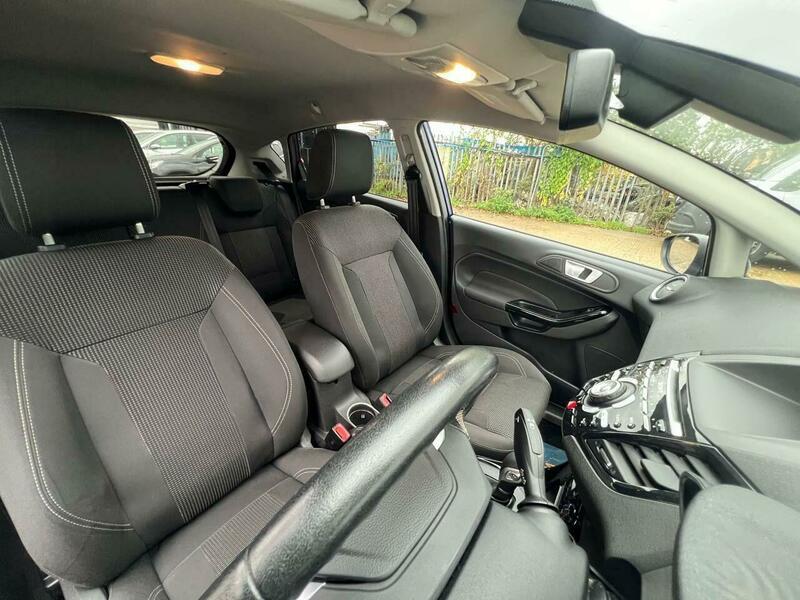 Used Ford Fiesta 2016 for sale - 76432658: Photo 22