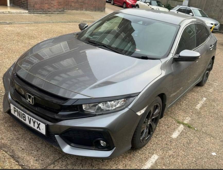 Used Honda Civic 2018 for sale - 78046838: Photo 1