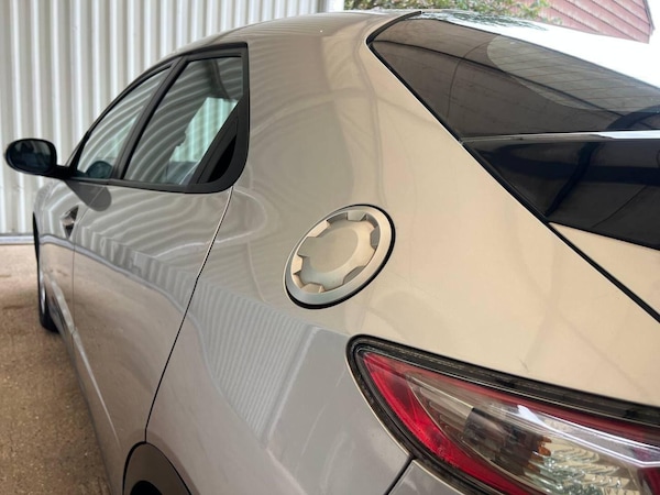 Used Honda Civic 2010 for sale - 76307116: Photo 11