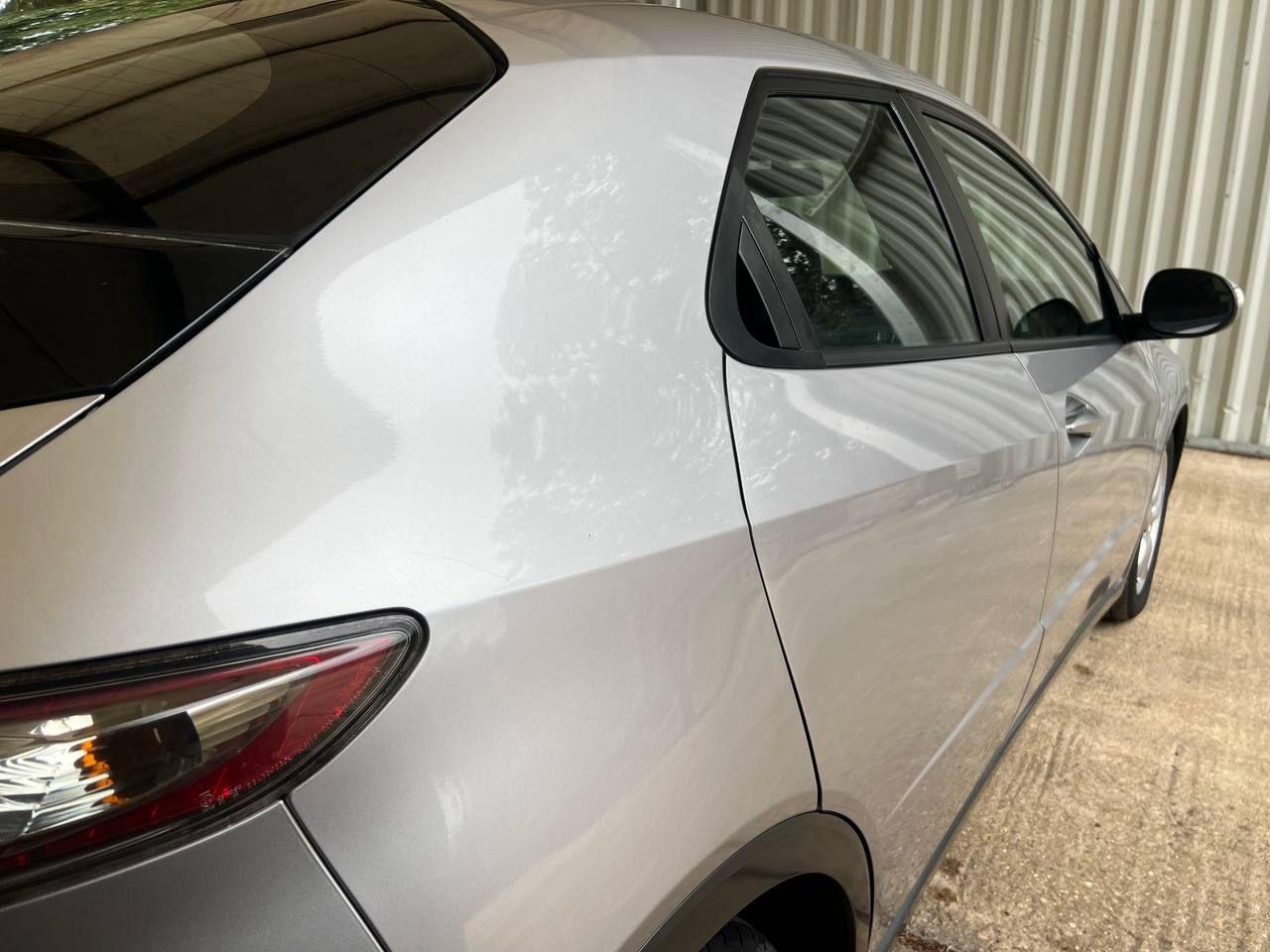 Used Honda Civic 2010 for sale - 76307116: Photo 12