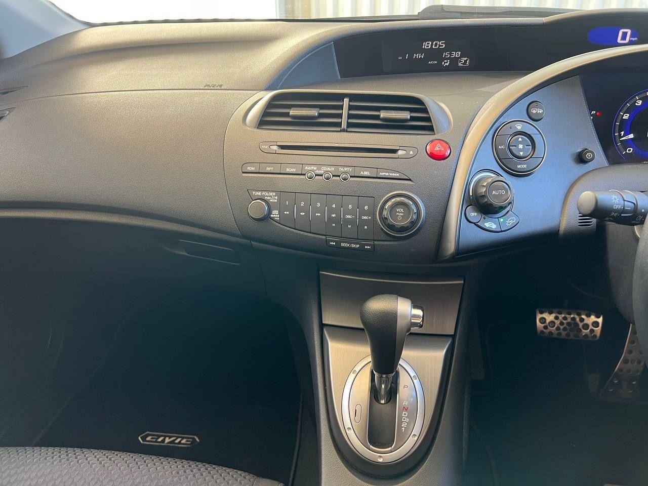 Used Honda Civic 2010 for sale - 76307116: Photo 43