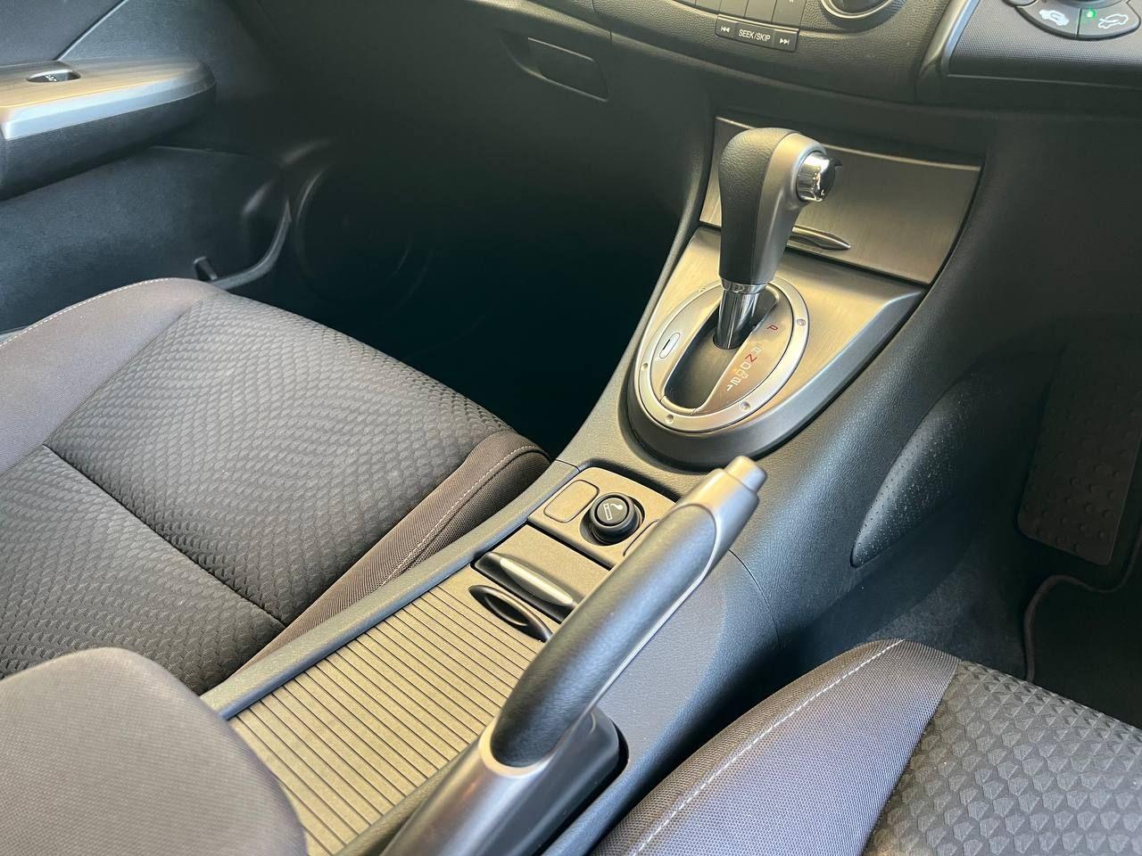 Used Honda Civic 2010 for sale - 76307116: Photo 48