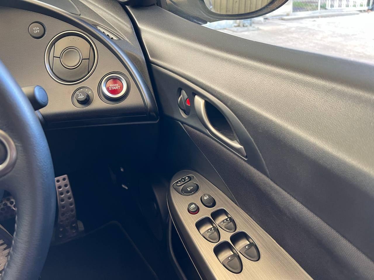 Used Honda Civic 2010 for sale - 76307116: Photo 53