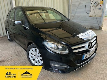 Used Mercedes-Benz B Class 2015 for sale - 78948195: Photo