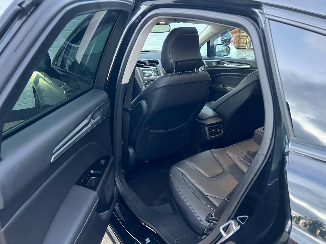 Used Ford Mondeo 2015 for sale - 76633470: Photo 30