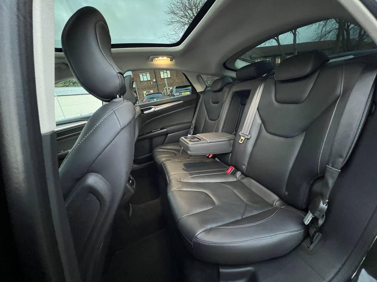 Used Ford Mondeo 2015 for sale - 76633470: Photo 32