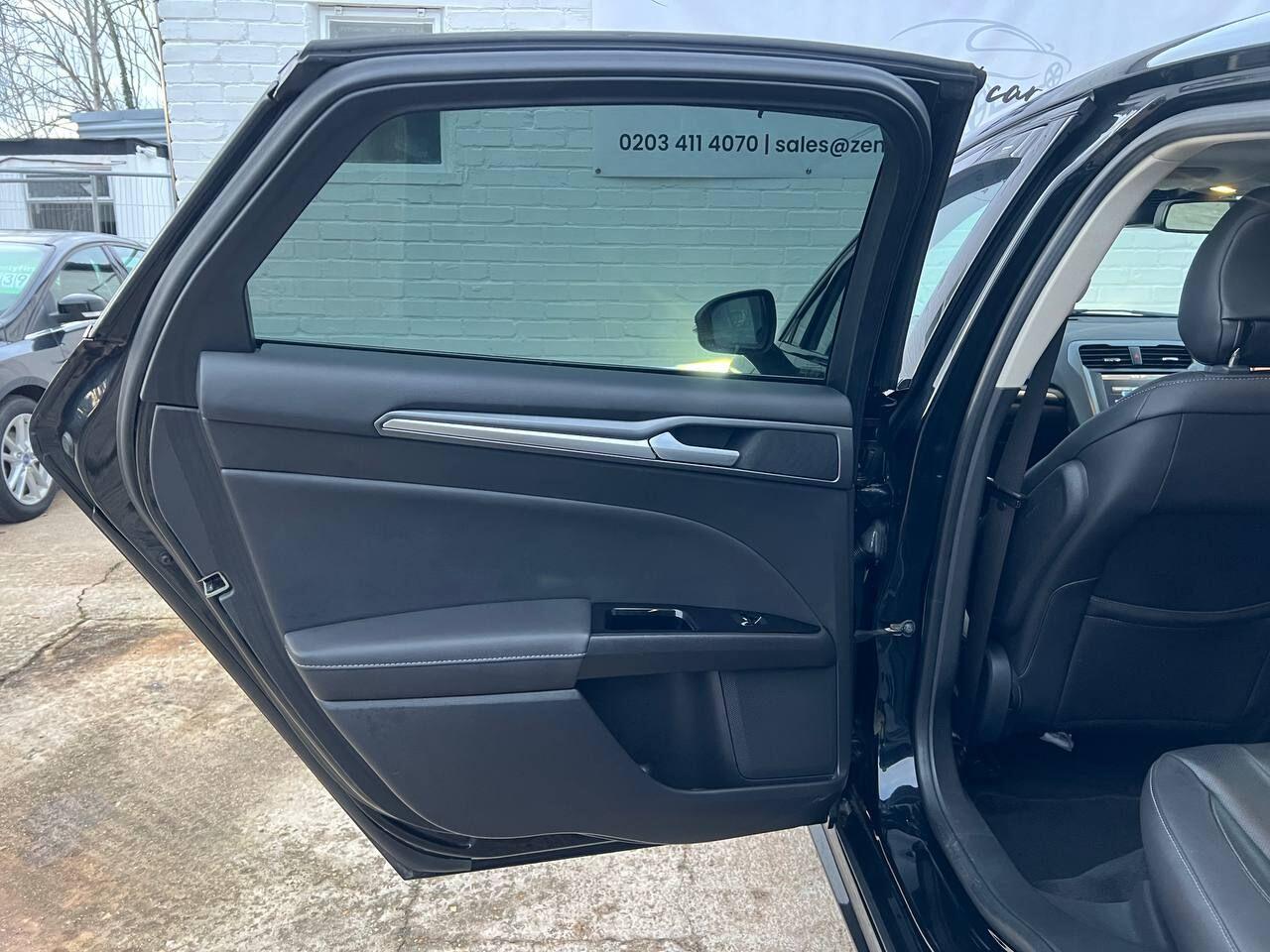 Used Ford Mondeo 2015 for sale - 76633470: Photo 82