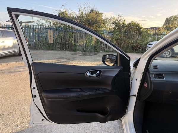 Used Nissan Pulsar 2017 for sale - 76306359: Photo 33