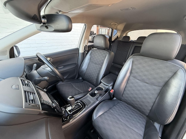 Used Nissan Pulsar 2017 for sale - 76306359: Photo 37