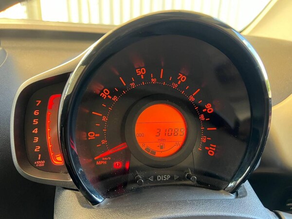 Used Peugeot 108 2017 for sale - 76307077: Photo 36