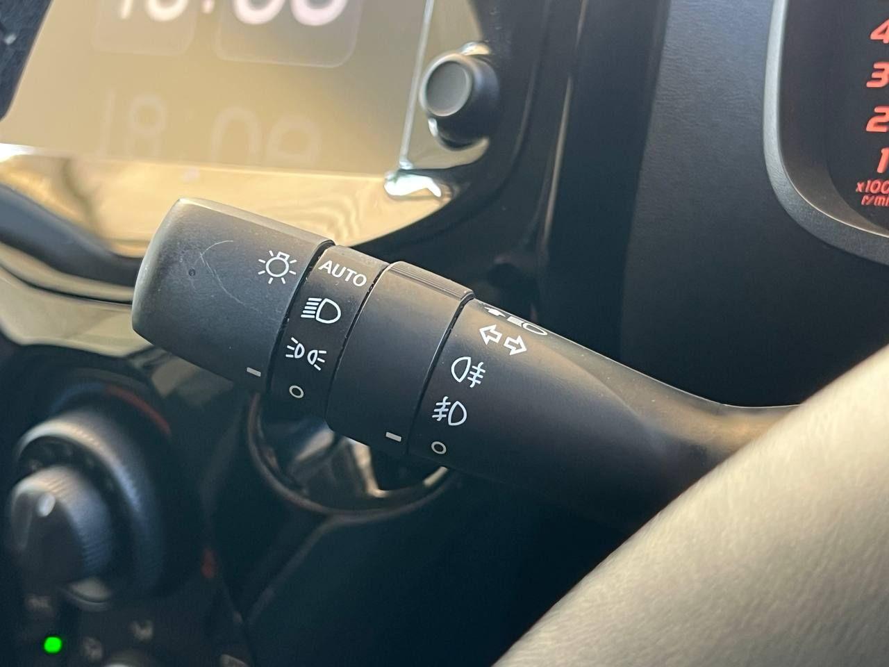 Used Peugeot 108 2017 for sale - 76307077: Photo 39