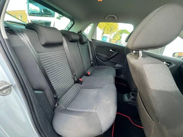 Used Volkswagen Polo 2012 for sale - 76307615: Photo 32