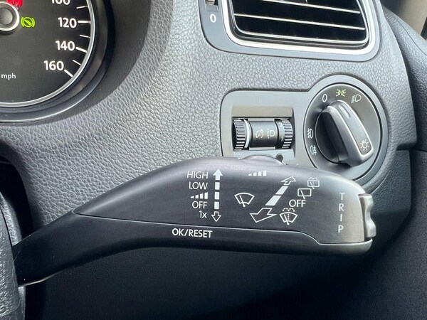 Used Volkswagen Polo 2012 for sale - 76307615: Photo 40