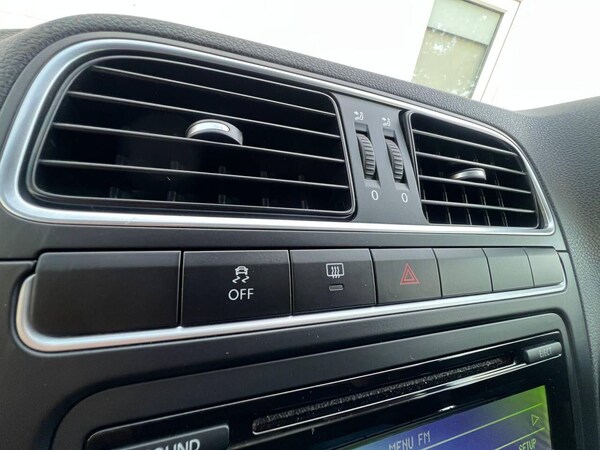 Used Volkswagen Polo 2012 for sale - 76307615: Photo 41
