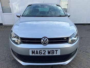 Used Volkswagen Polo 2012 for sale - 76307615: Photo