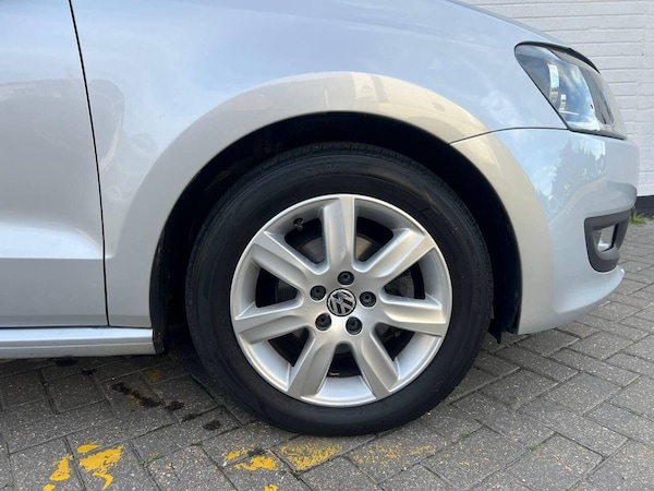 Used Volkswagen Polo 2012 for sale - 76307615: Photo 73