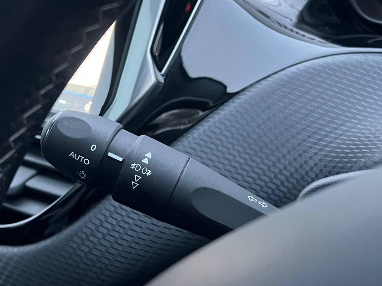 Used Peugeot 2008 2018 for sale - 76307826: Photo 37