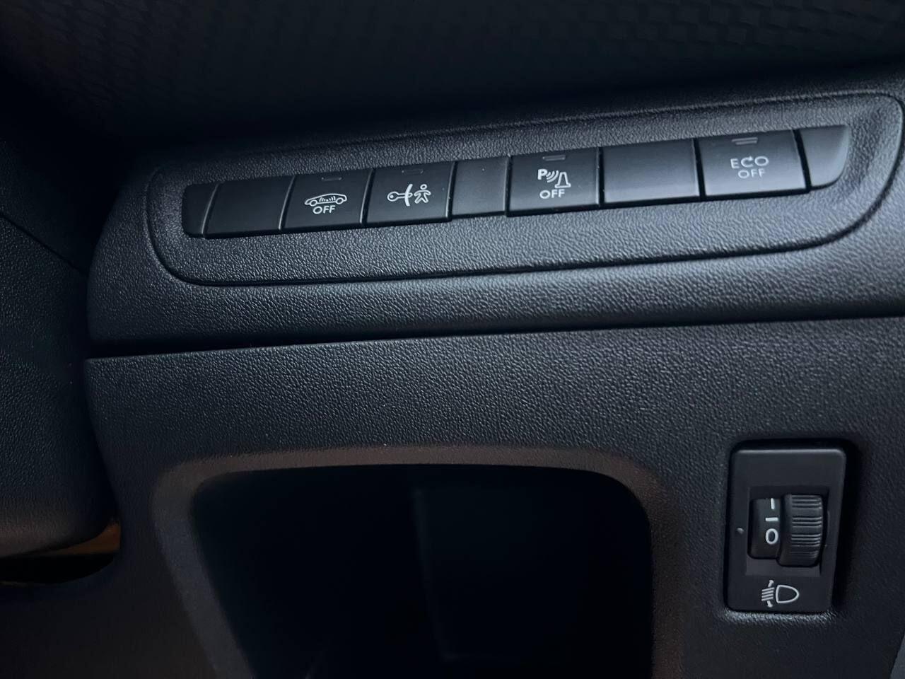 Used Peugeot 2008 2018 for sale - 76307826: Photo 53