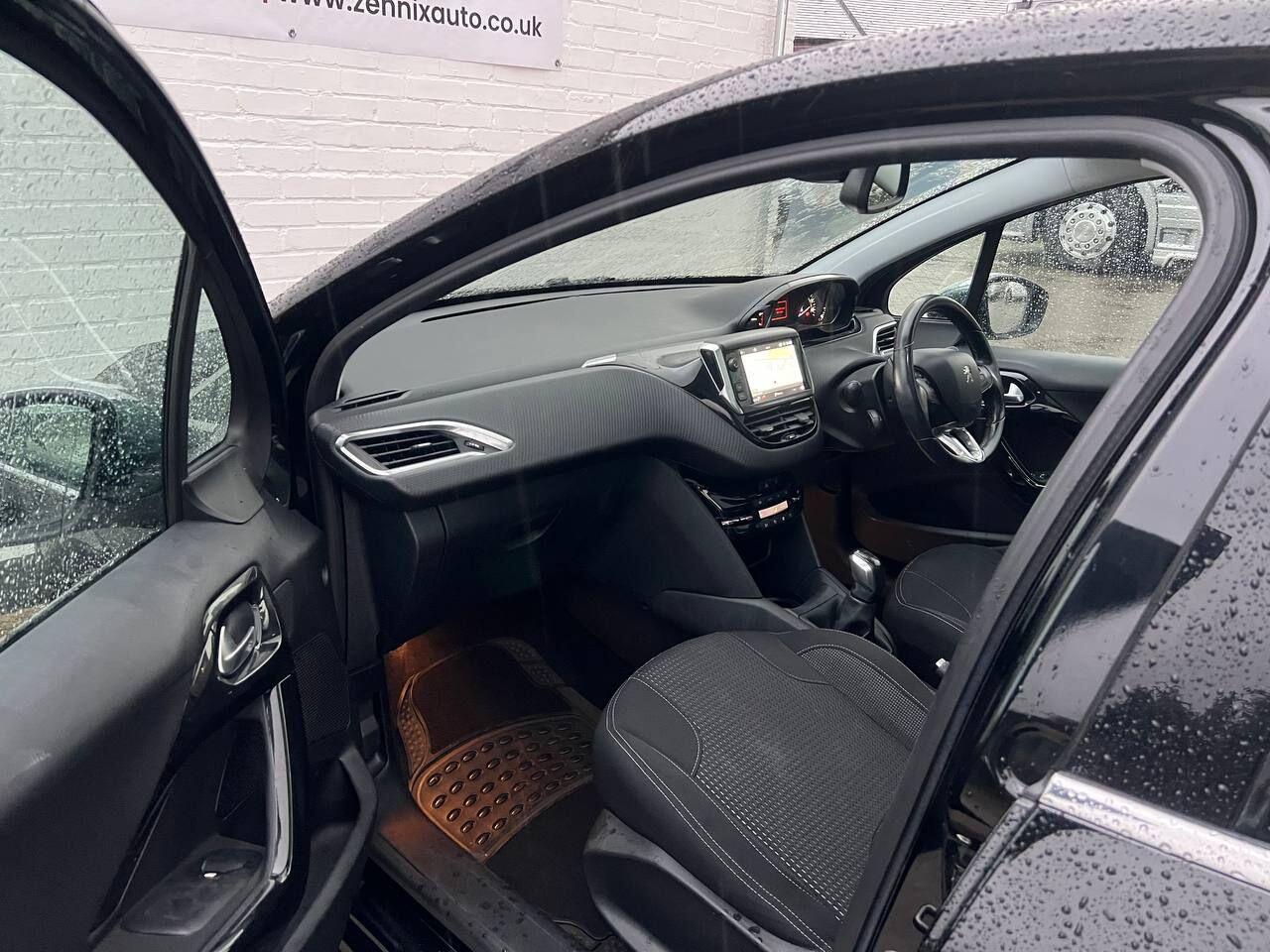 Used Peugeot 208 2018 for sale - 76457518: Photo 22