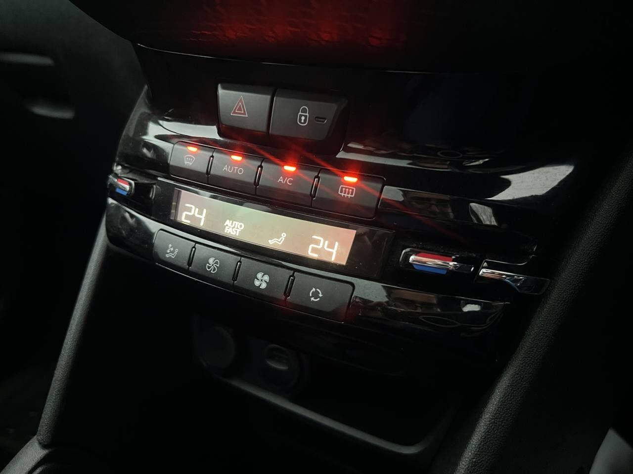 Used Peugeot 208 2018 for sale - 76457518: Photo 44