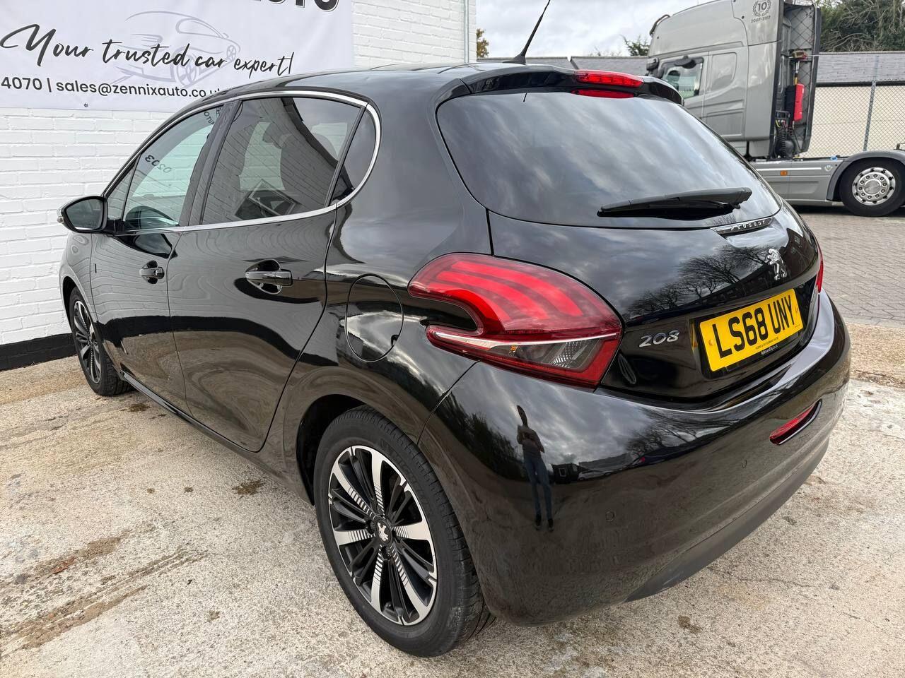 Used Peugeot 208 2018 for sale - 76457518: Photo 6