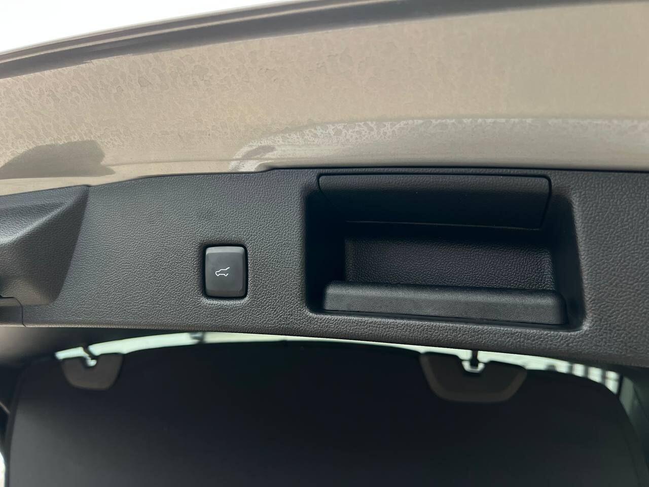 Used Ford Kuga for sale - 77496395: Photo 84