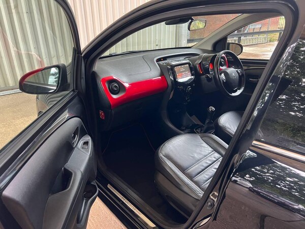 Used Peugeot 108 2017 for sale - 76306833: Photo 25