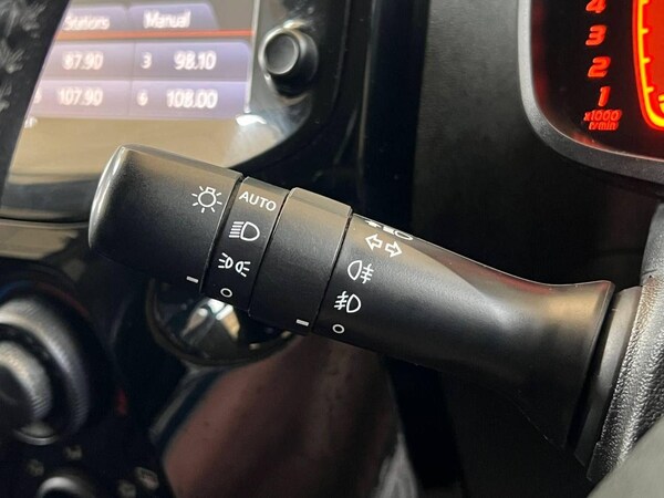 Used Peugeot 108 2017 for sale - 76306833: Photo 39