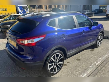 Used Nissan Qashqai 2016 for sale - 78462102: Photo