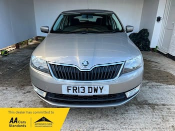 Used Skoda Rapid 2013 for sale - 79756132: Photo