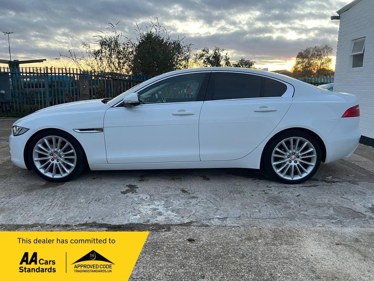 Used Jaguar XE 2015 for sale - 76752657: Photo 14