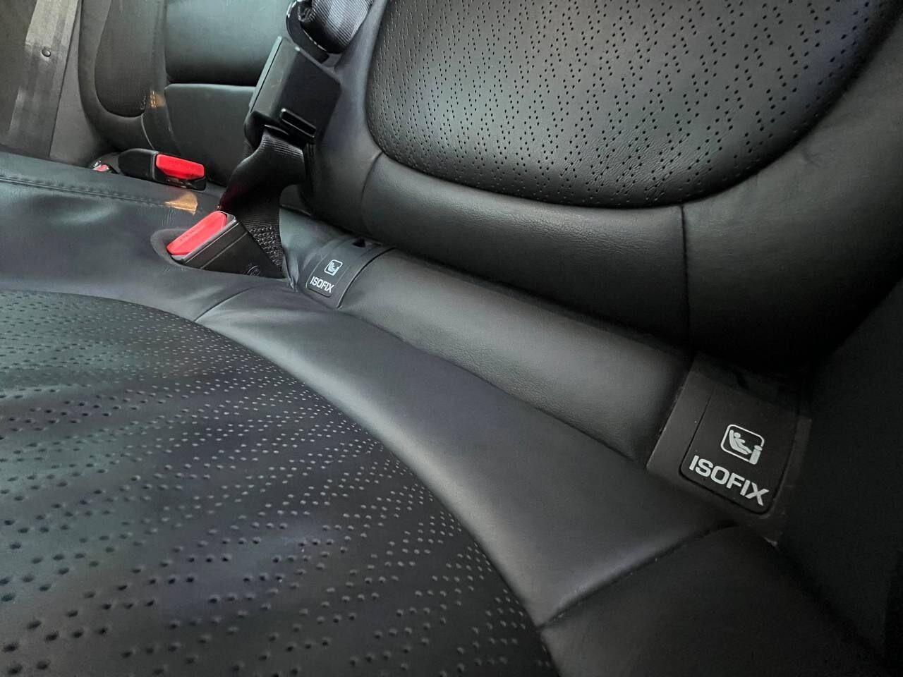 Used Jaguar XE 2015 for sale - 76752657: Photo 34