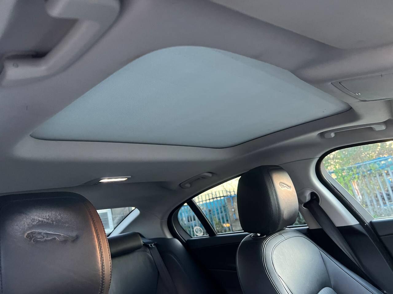 Used Jaguar XE 2015 for sale - 76752657: Photo 60