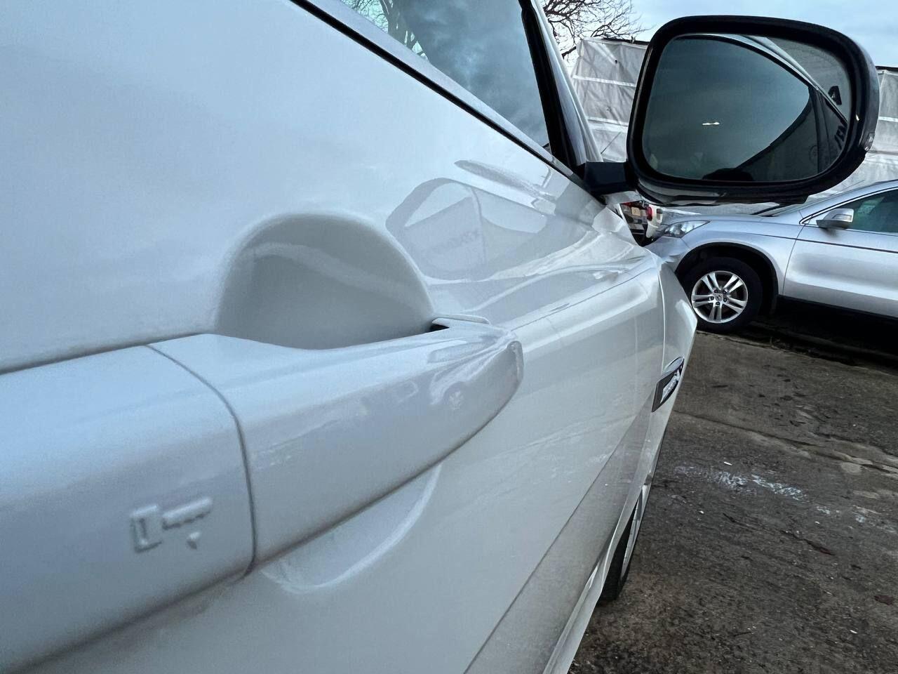 Used Jaguar XE 2015 for sale - 76752657: Photo 92