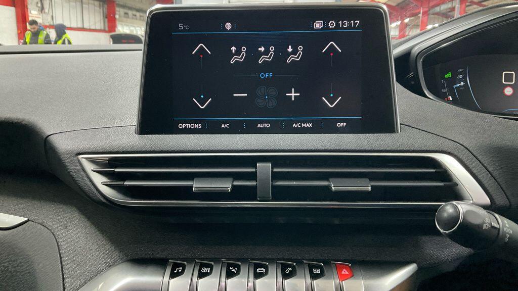 Used Peugeot 3008 for sale - 77724160: Photo 11