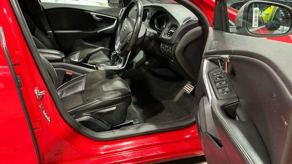 Used Volvo V40 2016 for sale - 77109773: Photo 10