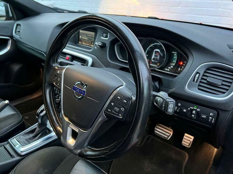 Used Volvo V40 2016 for sale - 77109773: Photo 19