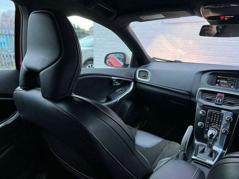 Used Volvo V40 2016 for sale - 77109773: Photo 61