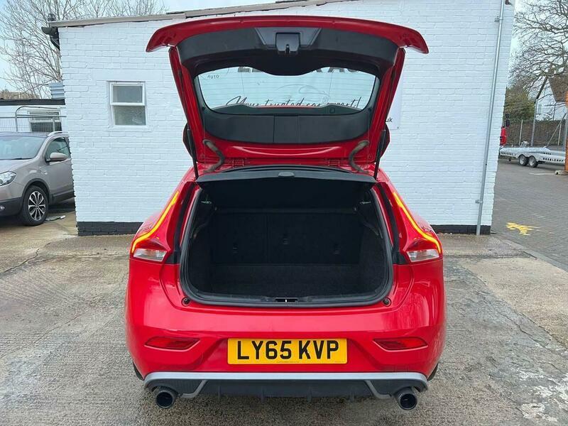 Used Volvo V40 2016 for sale - 77109773: Photo 67